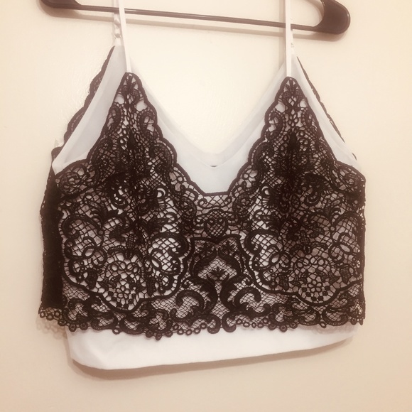 crop top - Picture 2 of 3